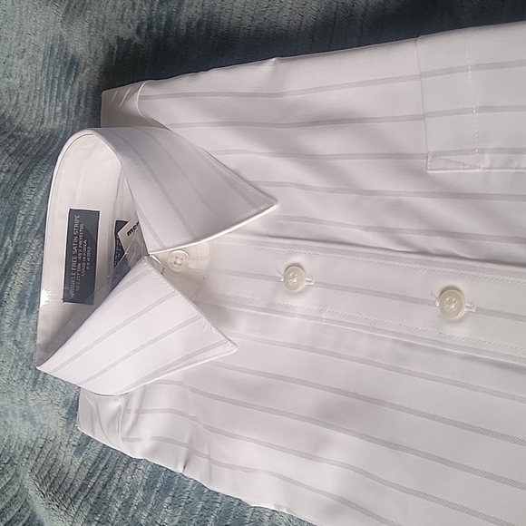 NWT Cambridge Classics white satin stripe button-up dress shirt - Picture 2 of 10